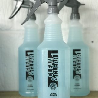 Spray glass cleaner